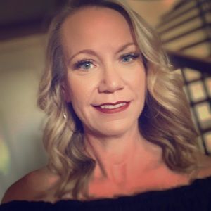 Meet your Posher, Brandy